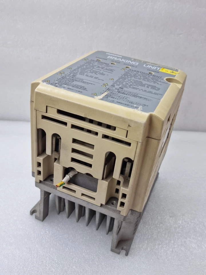 Yaskawa CDBR-4045D Dynamic Brake Unit 400V 45 kW Inverter Brake Module